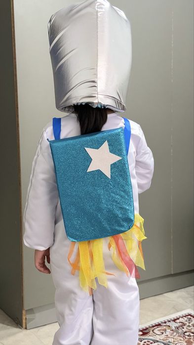 Продам Костюм космонавта