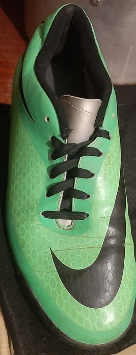 Кроссовки Hypervenom р.39