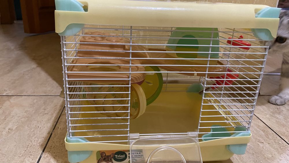 Продам клетку для хомяка