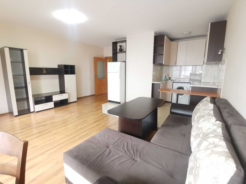 Двустаен под наем в ж.к. Младост 4