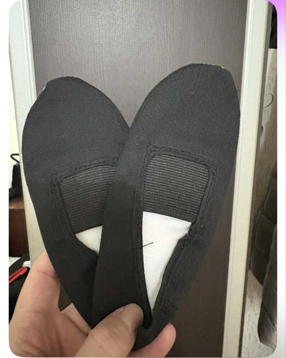 Продам рубашку,брюки и чешки