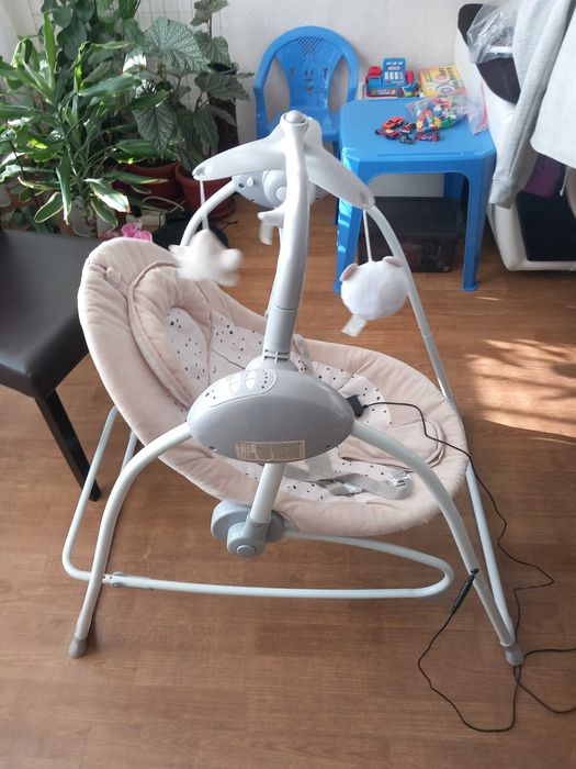 Бебешко столче-люлка!