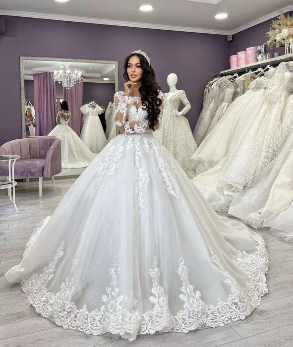 Свадебное платье