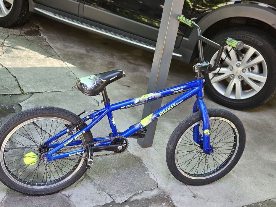 Продается трюковой велосипед BMX ,в отличном состоянии.