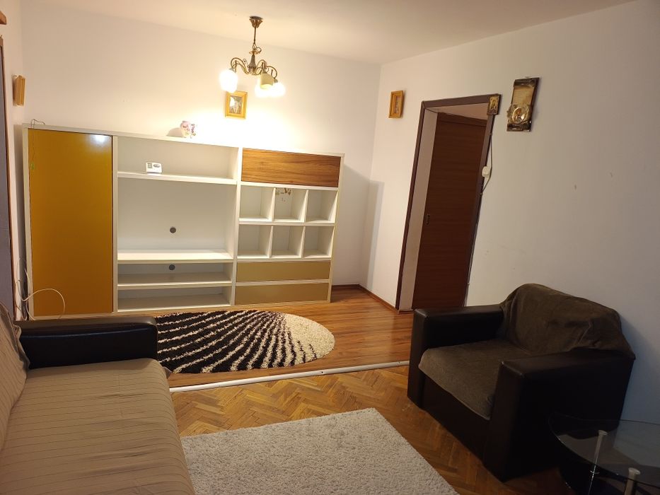 Apartament,3 camere de închiriat, Alexandru,71m2,Familial-bulev