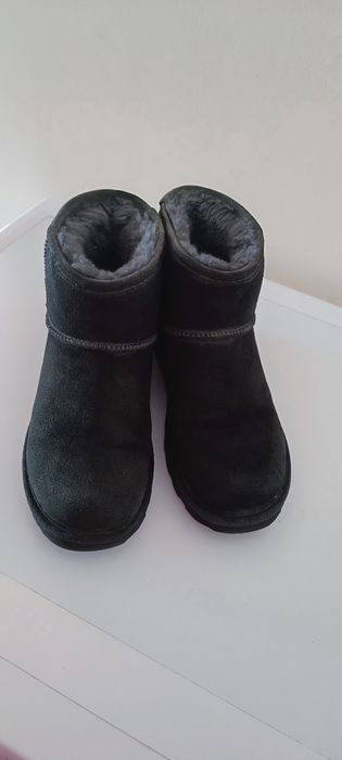 Ugg dama numarul 39