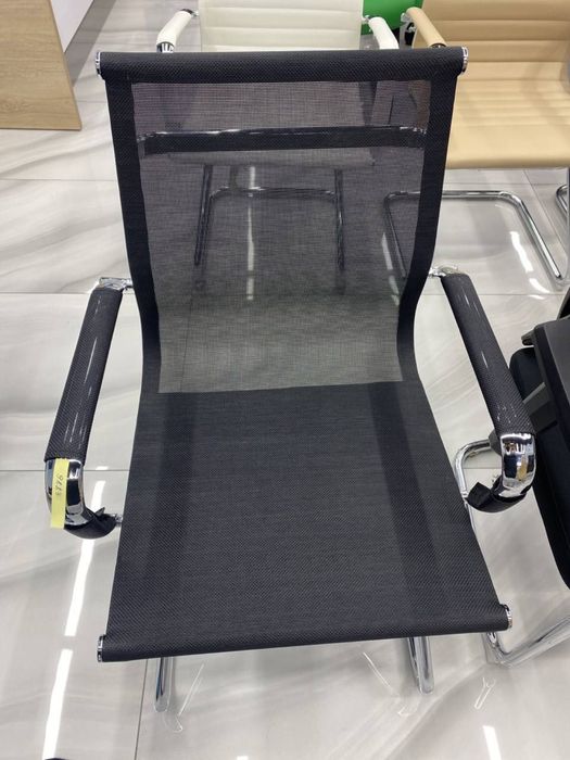 Кресла для офисов в широком ассортименте кресло мебель