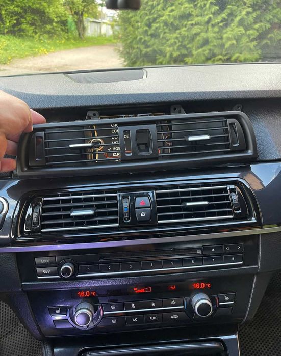 Въздуховод климатик решетка духалка БМВ Ф10 Ф11 BMW F10 F11 BMW