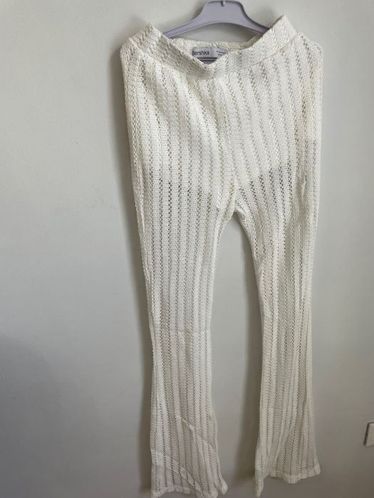 Pantaloni pentru fete