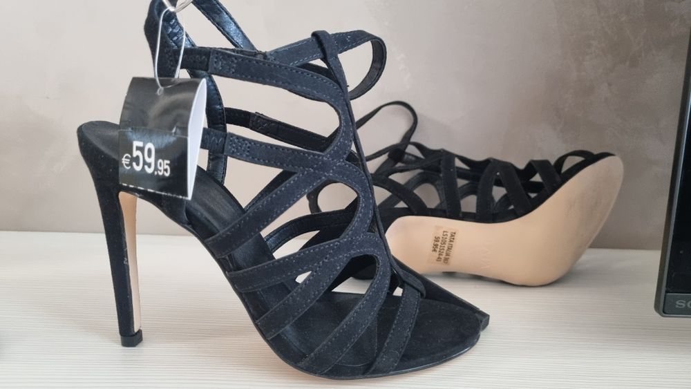 Дамски сандали на ток 35 номер