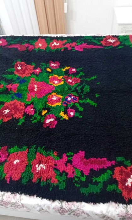 Ръчно тъкан губер