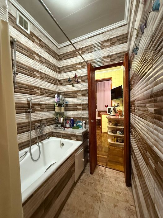 Продаётся 3х комнатная квартира Юнусабад 13 квартал