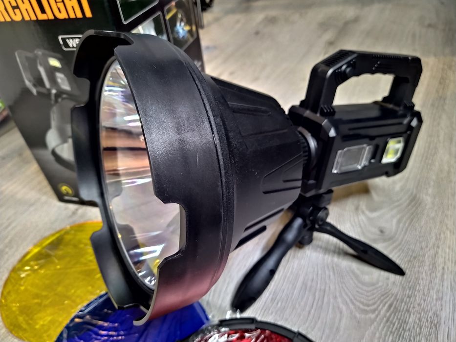 Lanterna W5111 LED XHP90.3-OC cu Trepied, Reflector Mare 20 cm