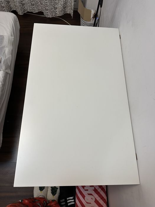 Birou alb ikea 139x63.5