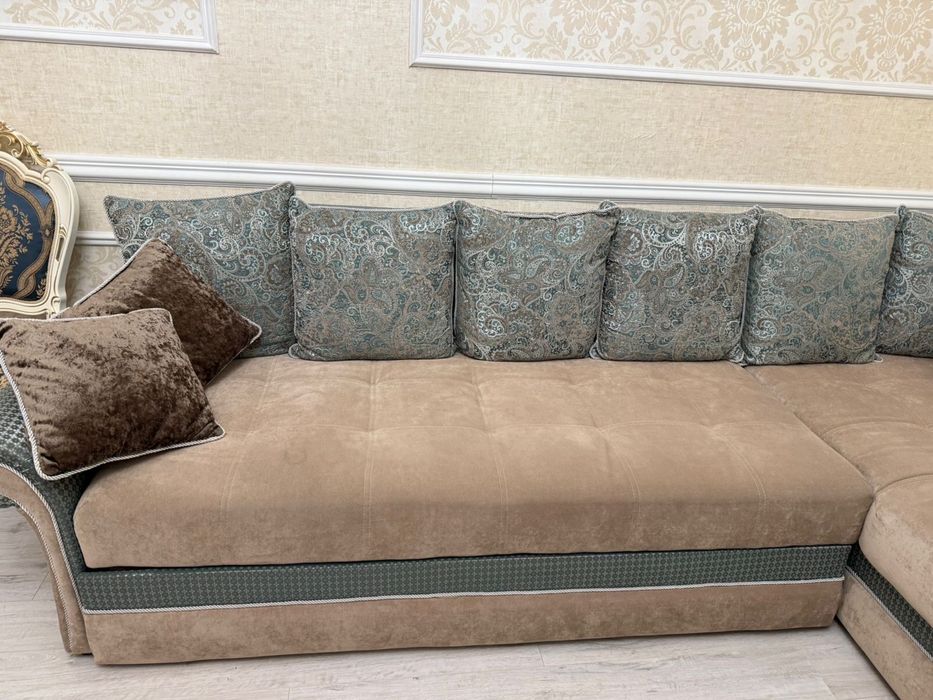 Угловой диван