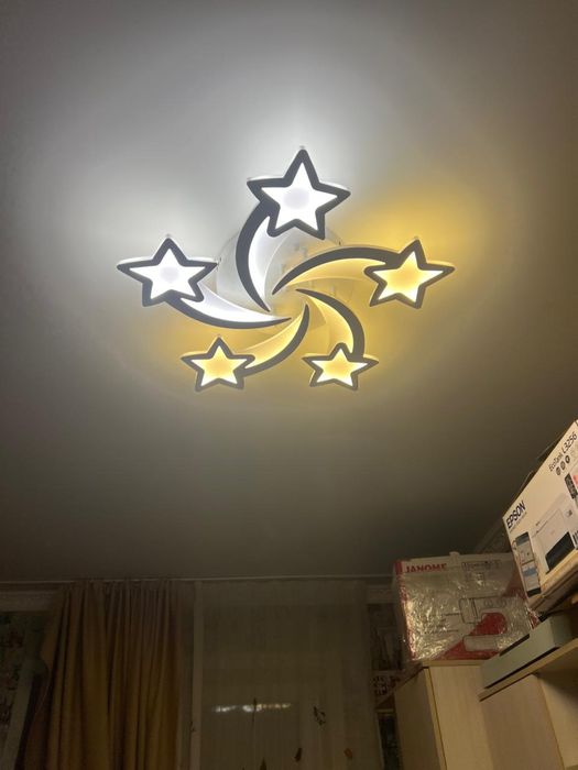 Продам люстру в хорошем состоянии