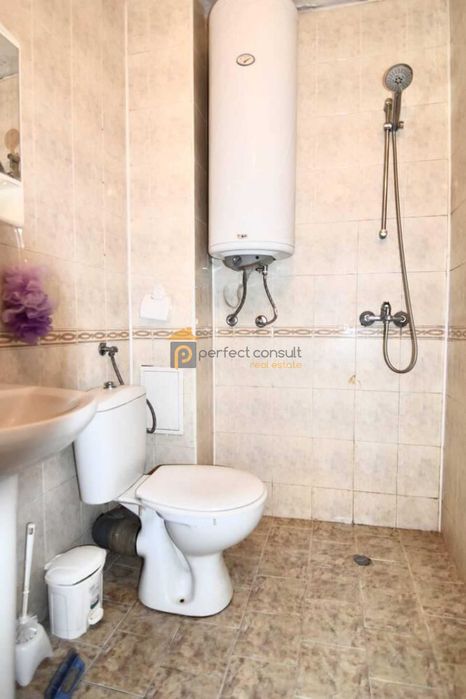 Продава се Двустаен апартамент в Пловдив, Съдийски - 71 кв.м за 2043 €/кв.м - Снимка #13