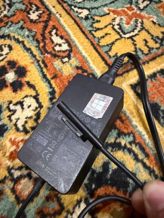 Micrasoft surfeys i7 10