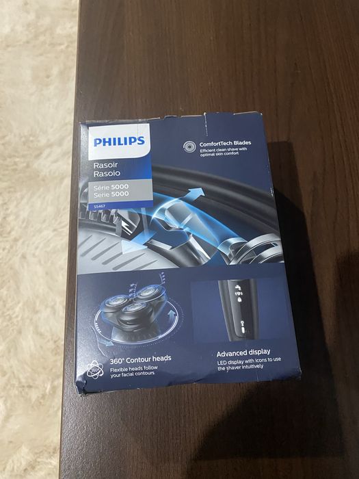 Aparat de ras seria 5000 Aparat de ras electric umed și uscat S5467/17