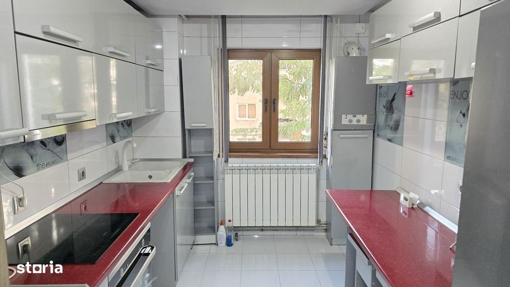 Vand apartament 2 camere dec. Deva, Bld 22 Decembrie etaj 1, mobilat