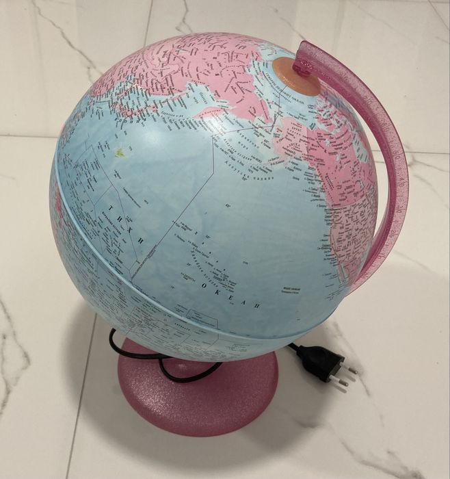 Детска лампа глобус