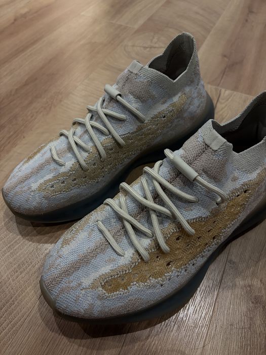Yeezy boost 380