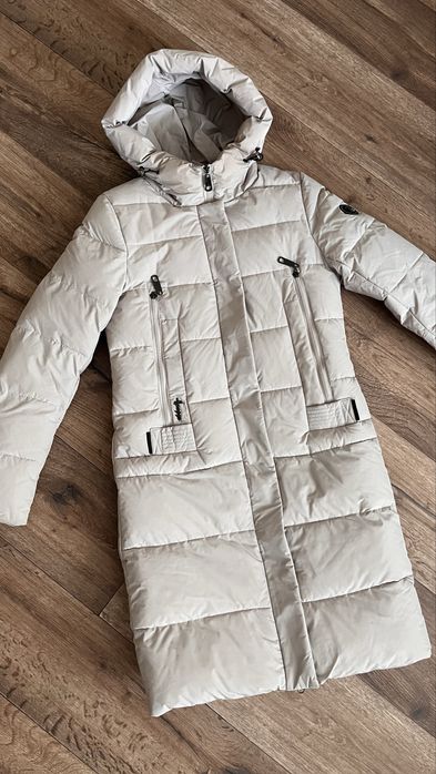 Продам женские куртки/пальто
