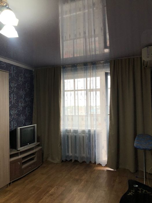 Продам 1к р-н магазина Ажар 9/10