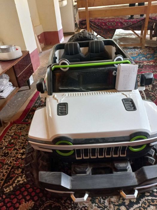 Болалар автомашинаси Дидит сотилади.