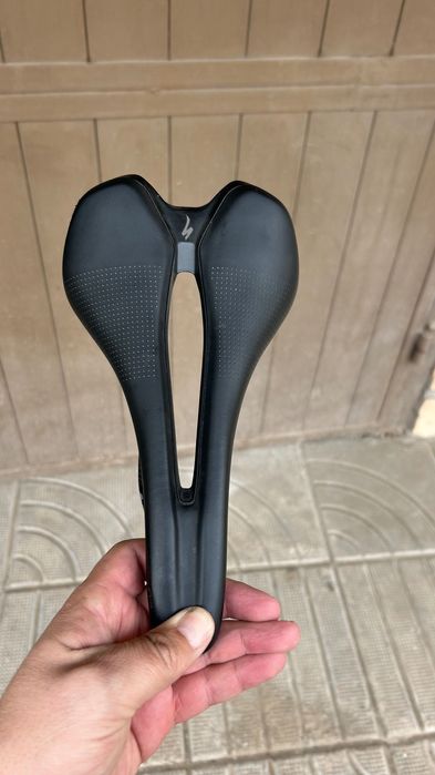 Карбонова седалка Specialized romin pro carbon
