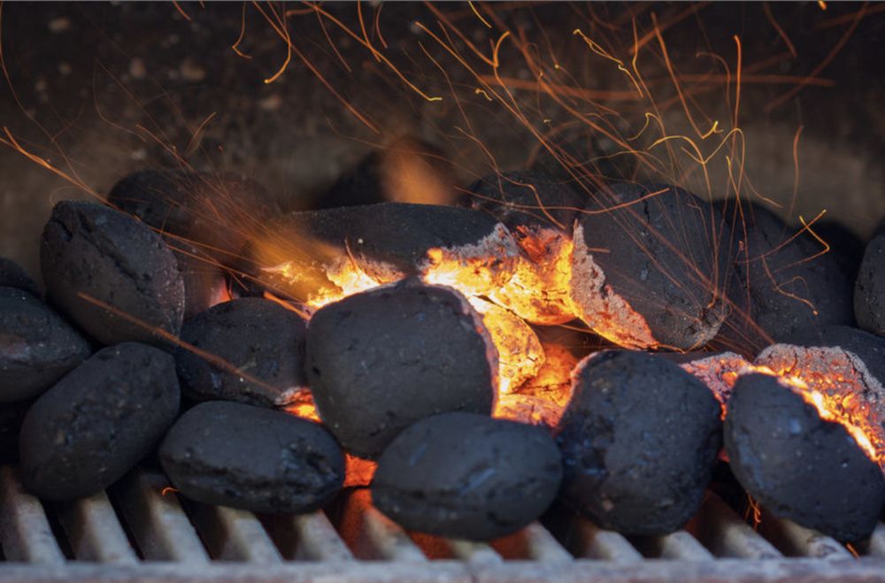 Brichete din cocs petrolier combustibil premium