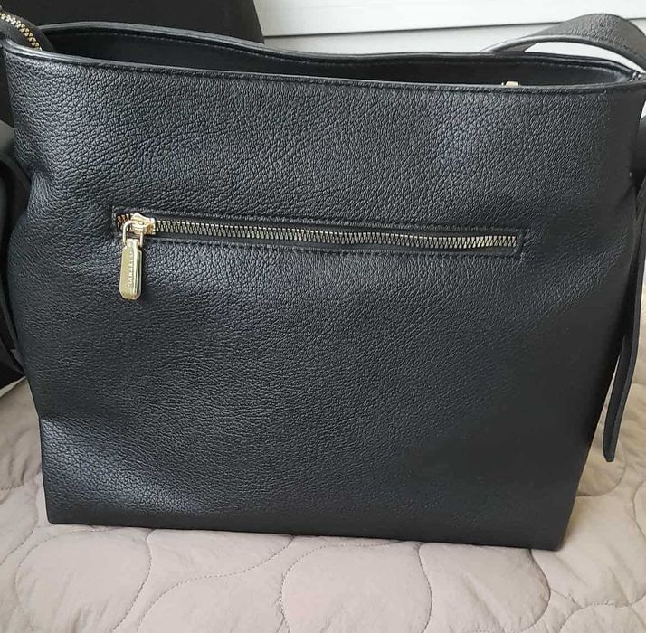 Класическа черна чанта Diana & Co от еко кожа