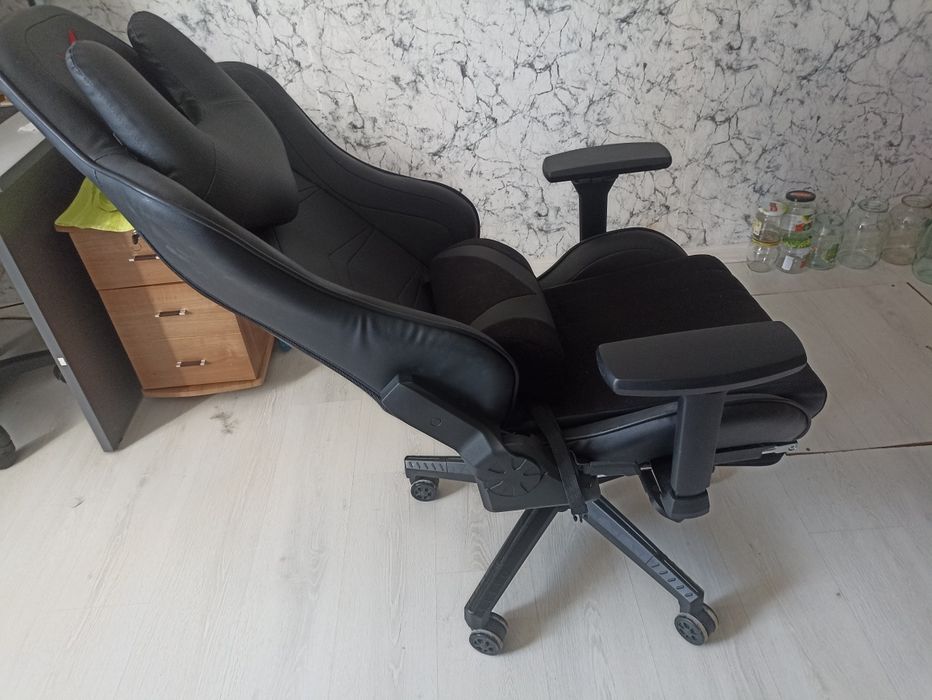 Кресло игровое armor 2000m