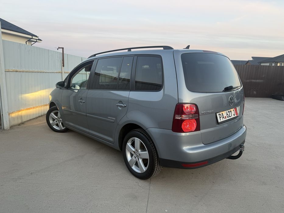 VW TOURAN 1.9 tdi* 105 cp* 2009* Automat* IMPECABIL!!!
