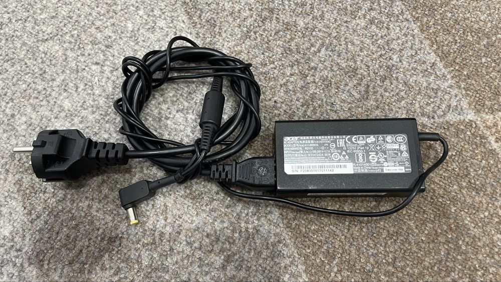 Зарядные устройства для ноутбуков