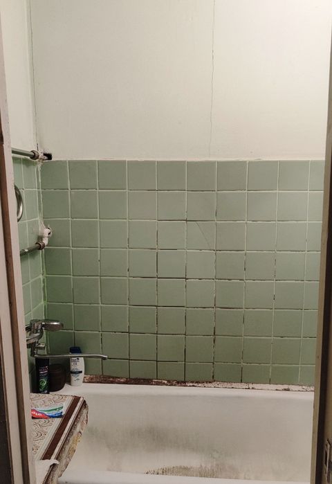 Юнусабад 10, 1(2)/5/5 УлУчШеНкА Неторец Балкон 6 на 2 Средний Ремонт