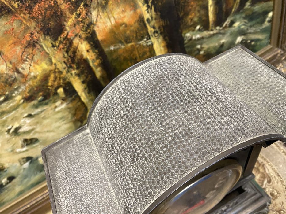 Настолен часовник Франция спелтър бароков стил кварц 1970