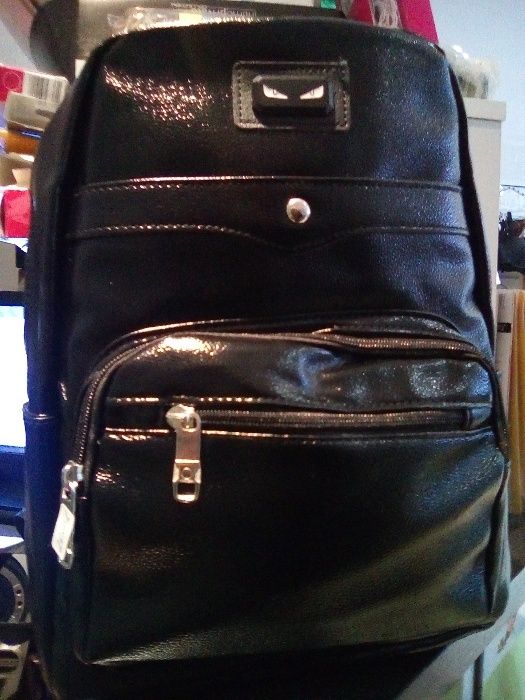 дамски раници и чанти