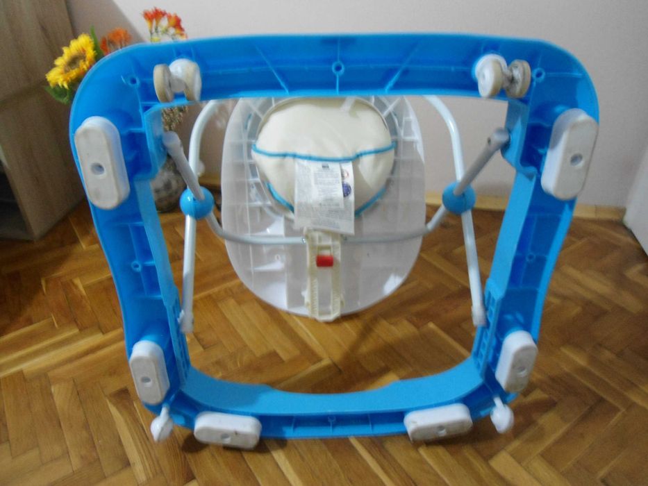 Бебешка проходилка MONI без играчките