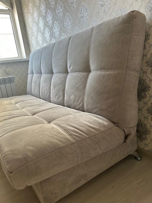 Диван продам срочно