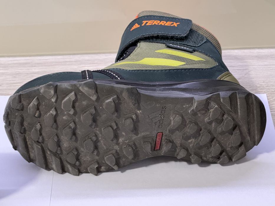Adidas Terrex Snow Hook-And-Loop COLD.RDY детски зимни боти Нови
