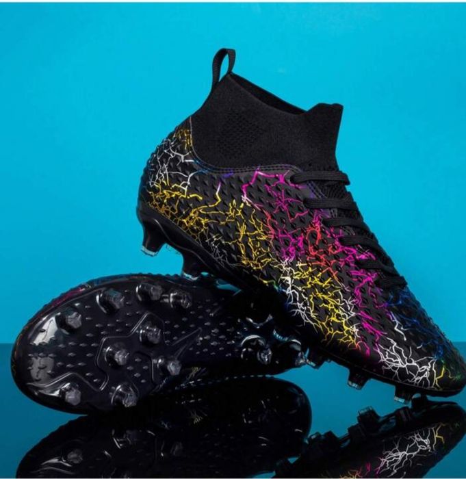 Футбольные бутсы