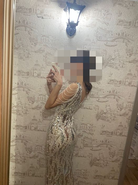 Продам очень красивое платье