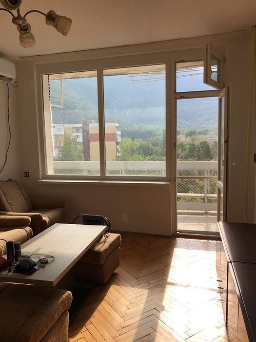 Дава се под наем Двустаен апартамент в Враца, Промишлена зона - 75 кв.м за 255 € - Снимка #1