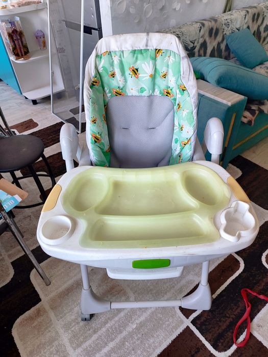 Продам стул для кормления