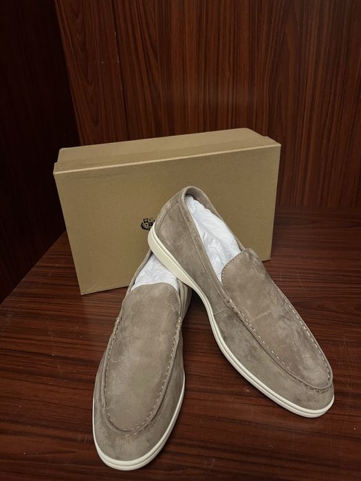 Лоферь лоро пиано  Янги