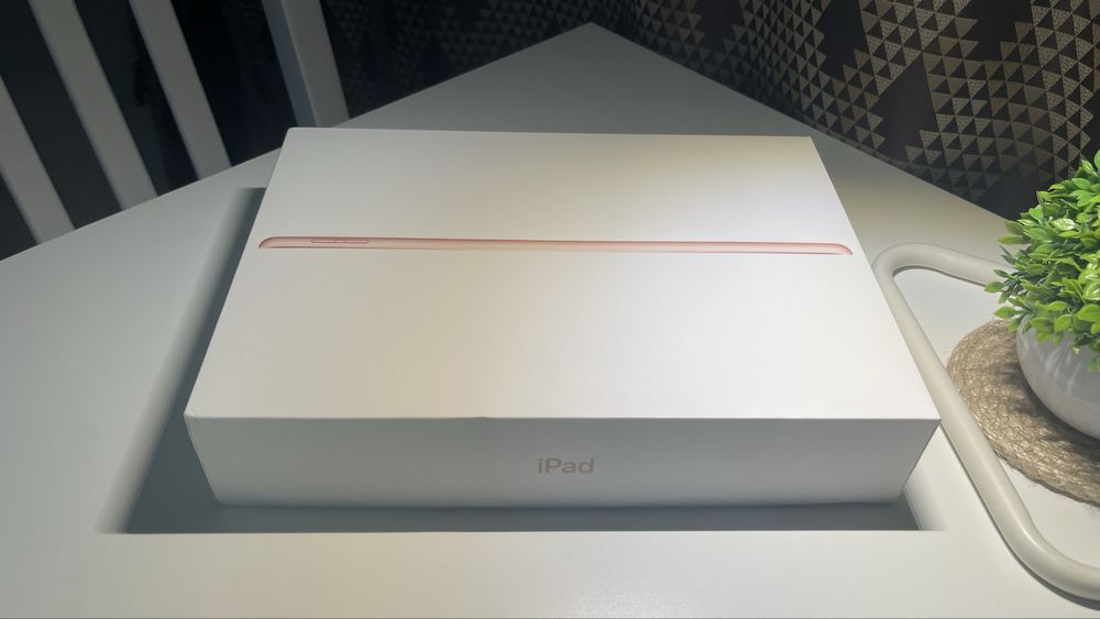 Apple iPad 8 32GB Rose Gold