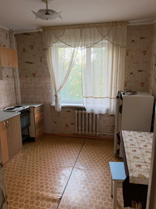 Сдам 2 комнатную квартиру