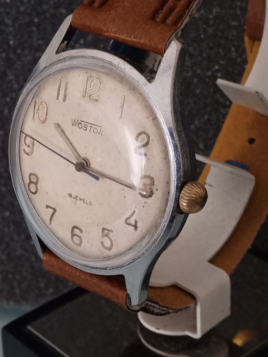 Руски ръчен механичен часовник WOSTOK.