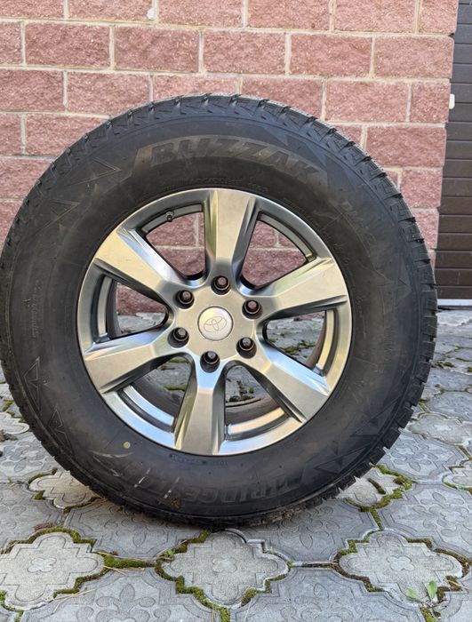 Шины с дисками на Прадо 150